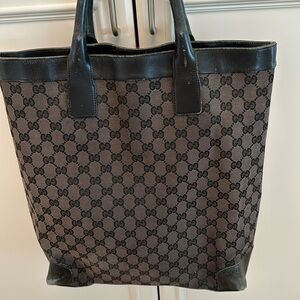 Beloved gucci tote
